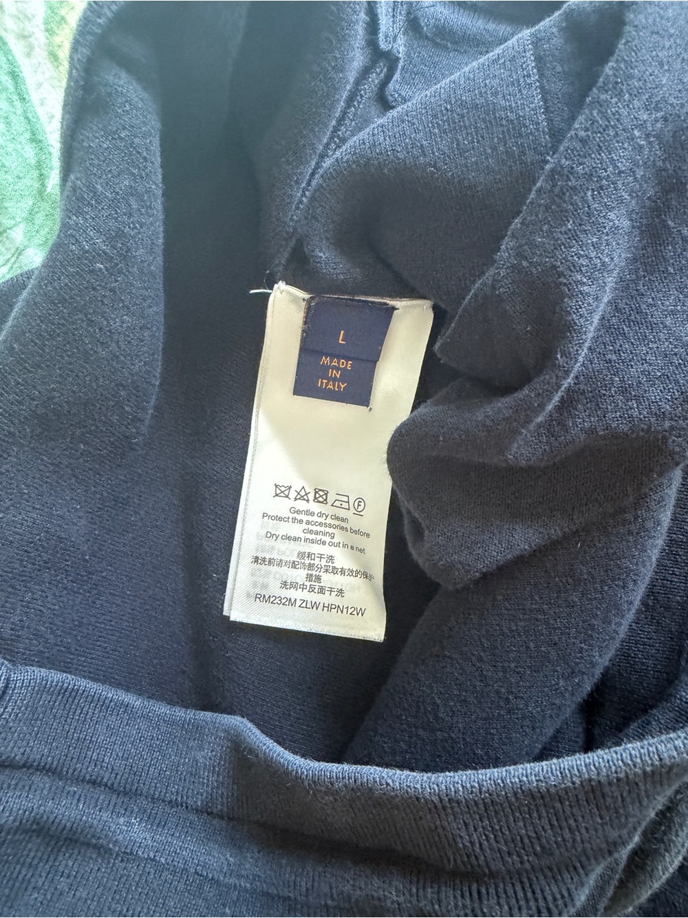 Louis Vuitton Black Cargo Pocket Men's Shorts - Picture 12 of 12